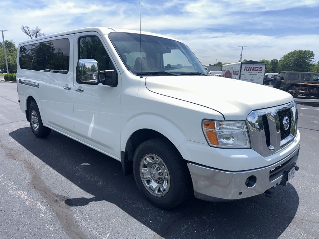 nissan nv passenger 2017 5BZAF0AA9HN852260 image nissan nv passenger 2017 5BZAF0AA9HN852260 image